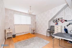 Bedroom- click for photo gallery